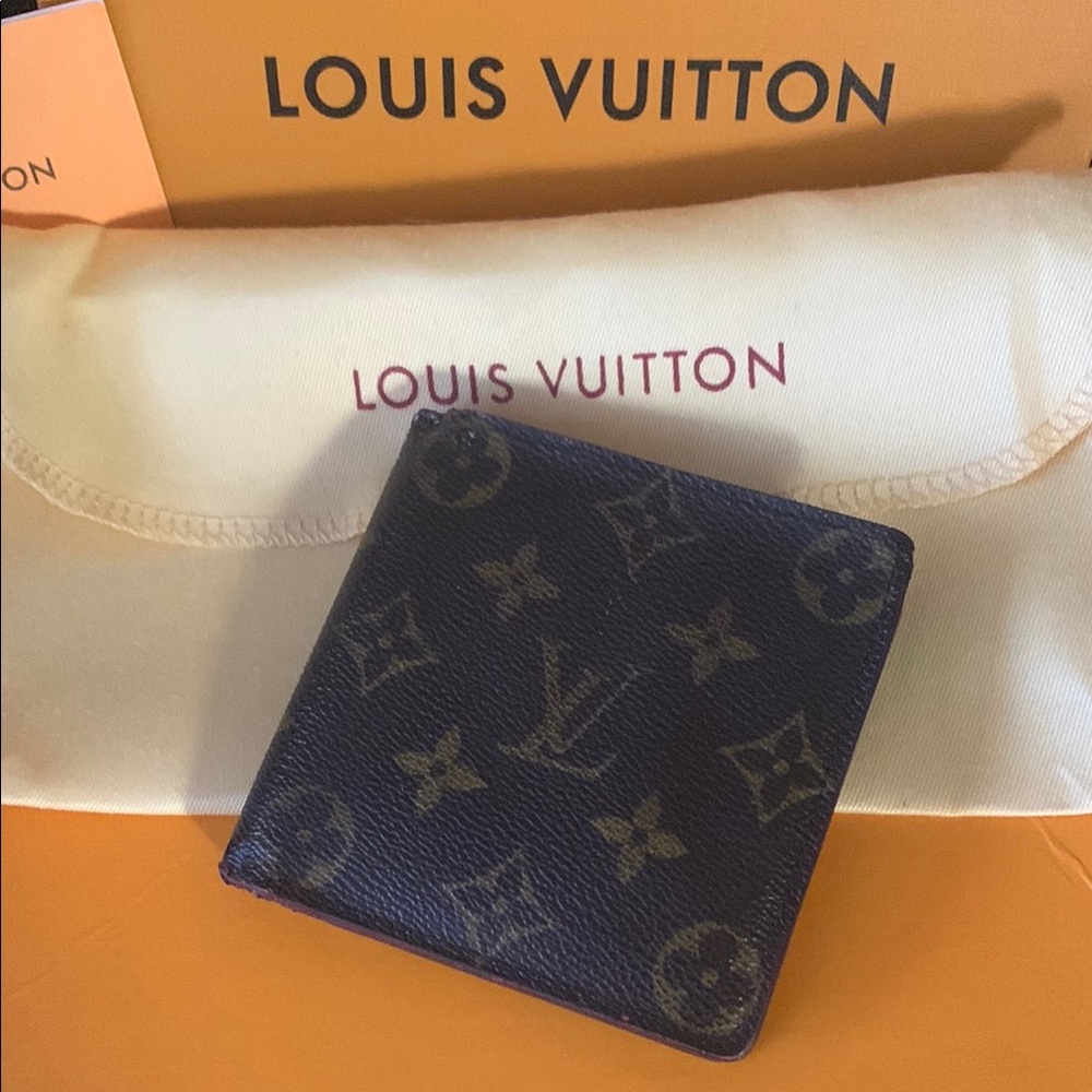 Louis Vuitton Monogram Men's Brown Wallet